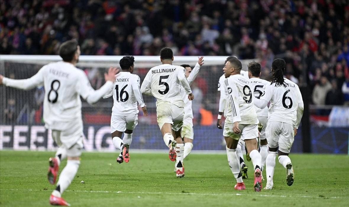 新王崛起！贝林厄姆在欧冠中怒斥维尼修斯，皇马更衣室迎来新气象！